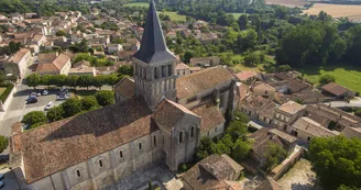 Abbaye de Saint Amant de Boixe Abbaye de Saint Amant de Boixe