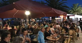 L'échoppe - Crêperie / Snacking / Concerts L'échoppe - Crêperie / Snacking / Concerts