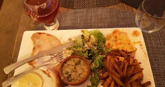 Le Hangar