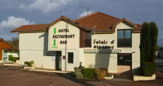Hôtel-Restaurant  le Relais d'Etagnac