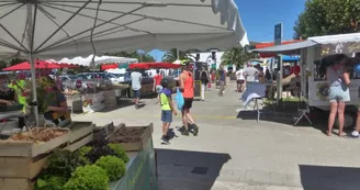 Marché de Dolus d'Oléron Marché de Dolus d'Oléron