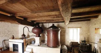 Normandin Mercier, boutique au domaine - Cognacs et pineau Normandin Mercier, boutique au domaine - Cognacs et pineau