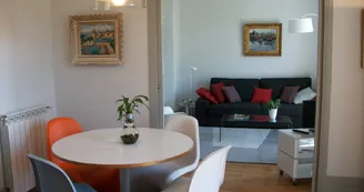 Appartement 4 personnes - François et Marion Abinal Appartement 4 personnes - François et Marion Abinal