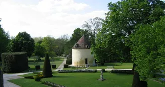 Les Fontaines Bleues - Parc et Jardin du Château de Beaulon Les Fontaines Bleues - Parc et Jardin du Château de Beaulon