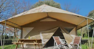 Camping Le Dauphin