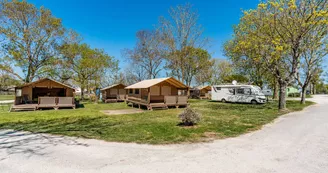 Camping Les Remparts Camping Les Remparts