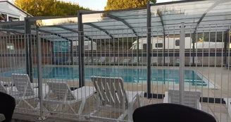 Camping Le Petit Dauphin - Naturiste