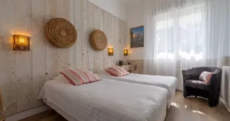 Hôtel La Roseraie