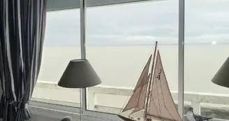 Le Bateau Fixe