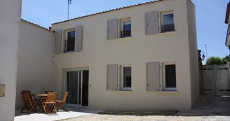 La Maison Grise - Auton Alain La Maison Grise - Auton Alain
