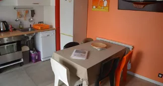 La Maison Grise - Auton Alain La Maison Grise - Auton Alain