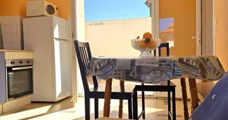 Janicot Didier - Appartement 2 - Maison Guy-Nadette Janicot Didier - Appartement 2 - Maison Guy-Nadette