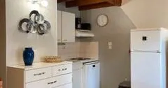 Logement dans résidence - Millet Marie-Claude