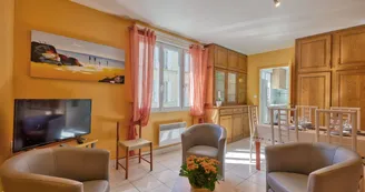 Grande maison familiale bord de mer 2/10 personnes