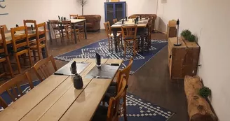 La Porte Bleue