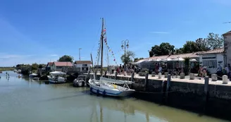 Au Fil de l'Eau Au Fil de l'Eau