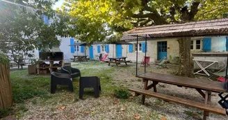 Auberge des Pertuis