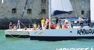 Après-midi aventure en catamaran à voile vers Fort Boyard – Kapalouest Après-midi aventure en catamaran à voile vers Fort Boyard – Kapalouest