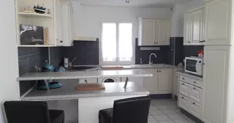 Maison au Petit Bonheur - Maubeau Stéphane Maison au Petit Bonheur - Maubeau Stéphane