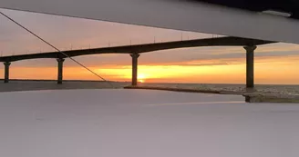 Sortie coucher de Soleil en catamaran - Catamaran La Rochelle Sortie coucher de Soleil en catamaran - Catamaran La Rochelle