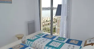 Ouest Holiday 401 - Dufourcq Bertrand