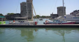 Sortie journée avec nuit à bord - la Voile pour Tous Sortie journée avec nuit à bord - la Voile pour Tous
