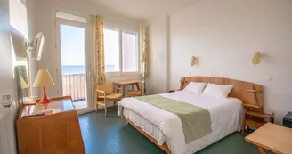 Hôtel Le Trident Thyrsé