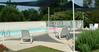La Caz en Sol - Gite La Roche Courbon avec piscine La Caz en Sol - Gite La Roche Courbon avec piscine