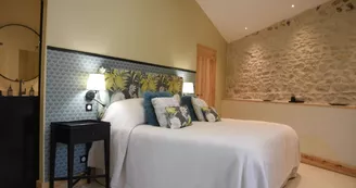 Les Girauderies Chambres d'Hôtes/B&B Les Girauderies Chambres d'Hôtes/B&B