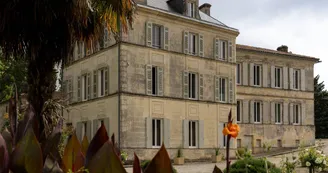 Le Domaine de Ferrat Le Domaine de Ferrat