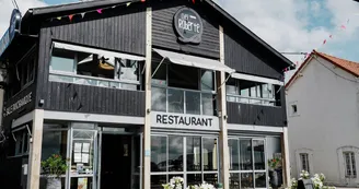 Au Bout de la Grève chez Roberte Au Bout de la Grève chez Roberte