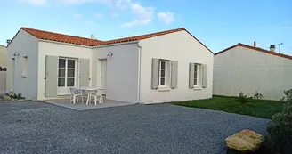 Charmante Maison à Sauzelle Charmante Maison à Sauzelle
