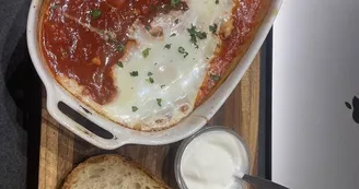 La Luna coffee shop