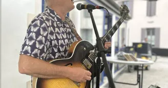 Marché du matin en musique