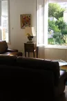 Appartement meublé pour 2 personnes centre ville, jardin et terrasse .